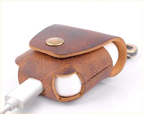 Top 15 Best Leather Cases For AirPods and AirPods 2 (Part 2) - MobyGeek.com