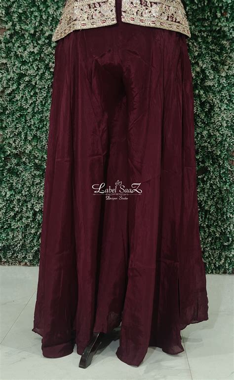 Maroon Embroidered Kurta with Sharara Set & Dupatta – IndianVillèz