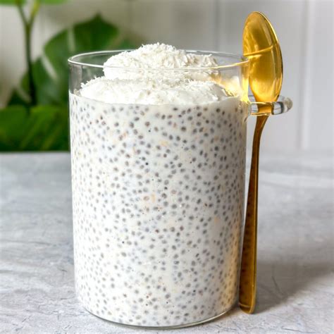 Easy Coconut Chia Pudding Recipe (Coconut Raffaello) - Maja's Recipes