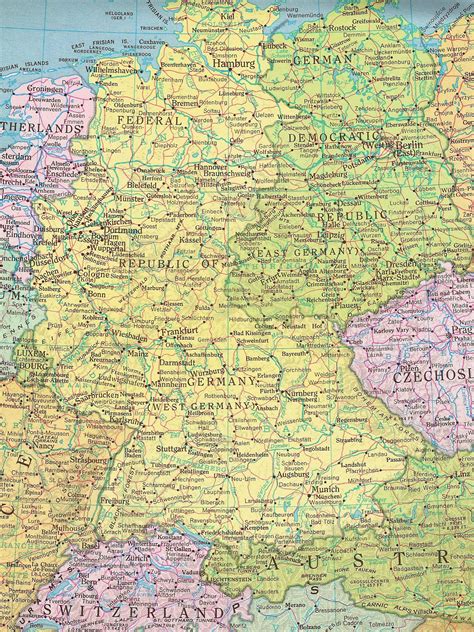 Former East Germany and West Germany - Full size | German map, East germany, Germany map