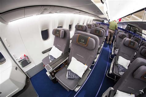 Best Seats Premium Economy Lufthansa at Annalisa Hanley blog