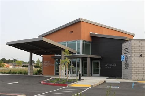 Orthopedic Associates Medical Office Building | Modern Building Company