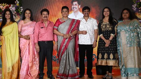 SV Krishna Reddy : అలనాటి హీరోయిన్స్ తో ఎస్వీ కృష్ణారెడ్డి.. తన ...