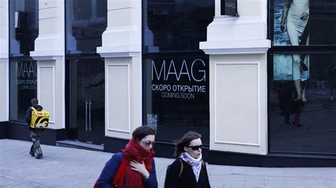 Фоторепортаж из первого магазина бренда Maag: цены и модели | РБК Life