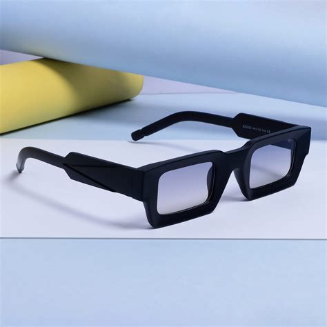 Discover Timeless Elegance: Premium Sunglasses - GoGlassic.com – Go Glassic