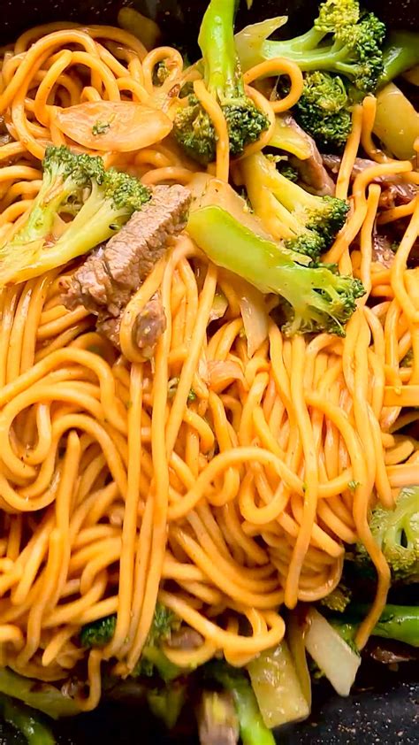 Beef and broccoli noodles – Artofit