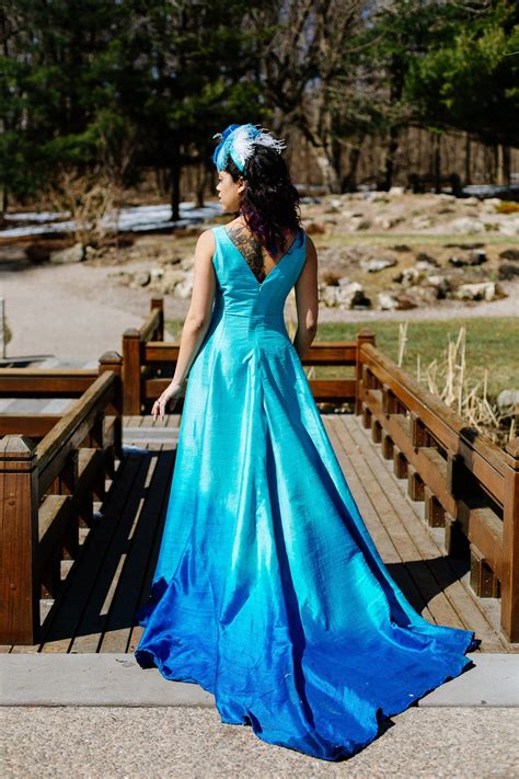 Ocean blue wedding dress 60 photos - Astyledwedding.com
