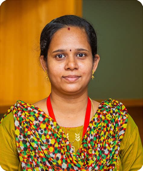 Faculty Profile - M.Tamilelakkiya