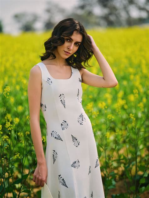 Monochrome Ferns Midi Dress – AFRIYA