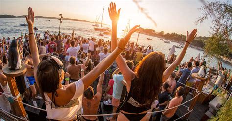 Hvar Nightlife 2025: 12 Spots For All Party Lovers!