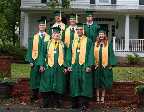 Alumni - Nathanael Greene Academy