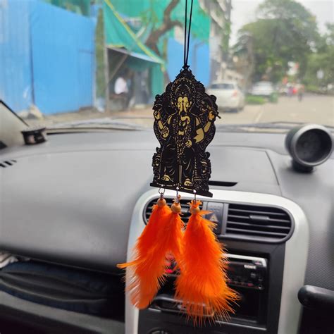 Shree Ganesha Golden Car Hanging & Decore – Sanatani Shop