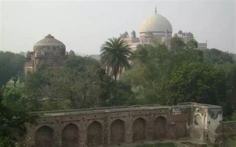 After 5 Years Of Meticulous Restoration, Nila Gumbad Is Back In All Its ...