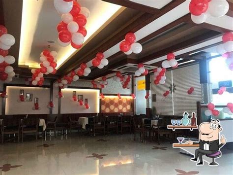 Indian Express, Indore, 11/5 - Restaurant reviews