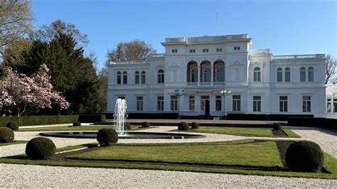 Walking the path to democracy in Bonn, capital of erstwhile West ...