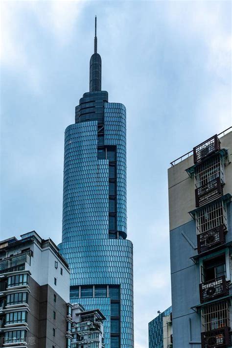 上海10大最高的摩天大楼，上海第一高楼632米，创众多世界记录|上海|高度|楼层_新浪新闻