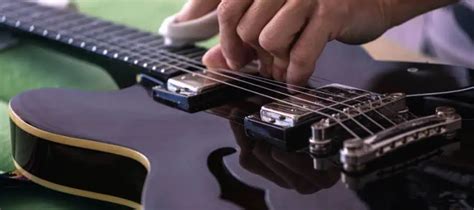 E Note Guitar Tuning 的图像结果