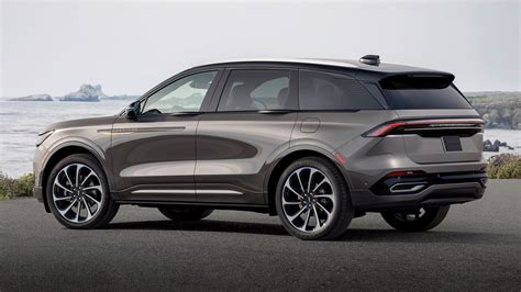 2024 Lincoln Nautilus - Road Tests MotorWeek