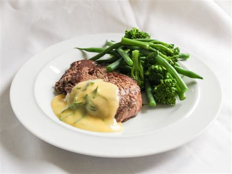 eat like you love yourself: Steak with Bearnaise Sauce