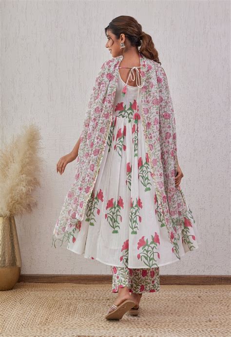 WHITE HAND BLOCK PRINTED KURTA SET WITH DUPATTA