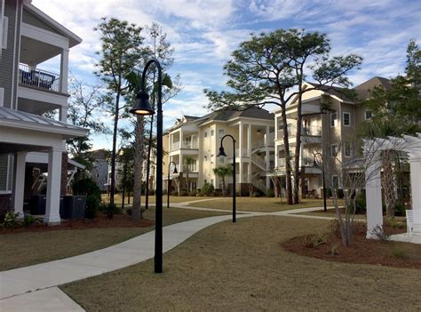 Village 5 and 6 at Bob Hope Village - Noelker and Hull Associates, Inc.