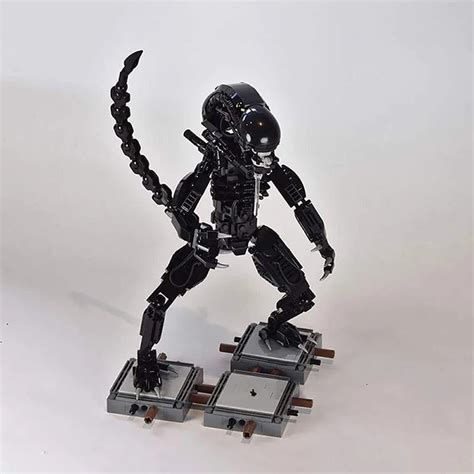 Alien LEGO Predator Survival vs 的图像结果