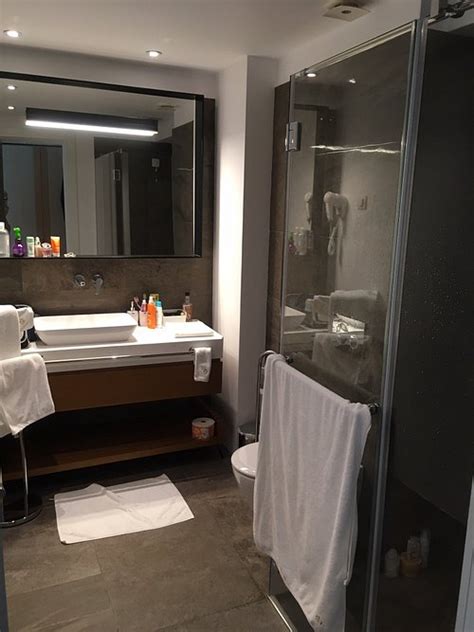 HOTEL FAGUS BY AYCON (Budva) - Hotel Reviews, Photos, Rate Comparison ...