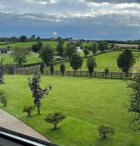 THE ROWANS (Aghagallon) - B&B Reviews & Photos - Tripadvisor