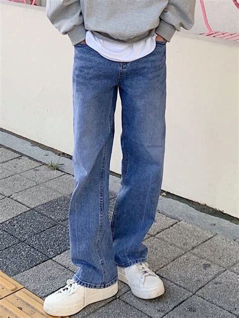 Men's Straight Leg Jeans With Stone Wash | Men jeans pants, Blue jeans ...