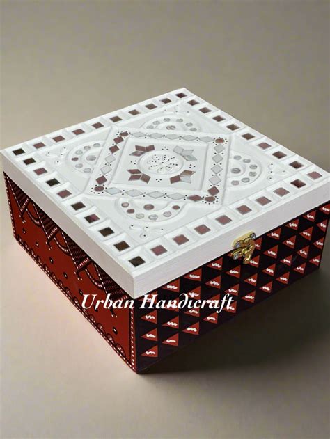 Lippan Boxes – Urban Handicraft