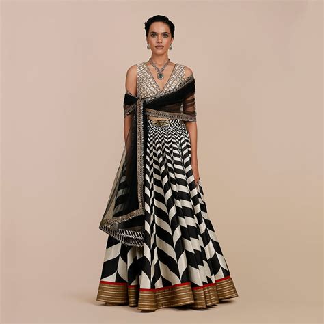 Designer Womenswear | JJV