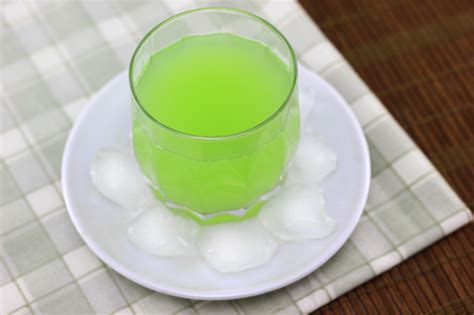 Come Preparare il Succo di Cetriolo (con Immagini)