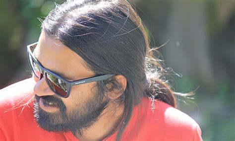 This Hairstylist-Turned- Entrepreneur Couple Owns The Coolest Bike ...