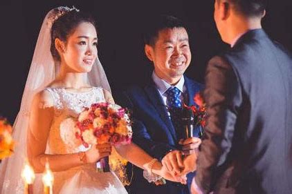 2020新娘父亲婚礼致辞 - 中国婚博会官网