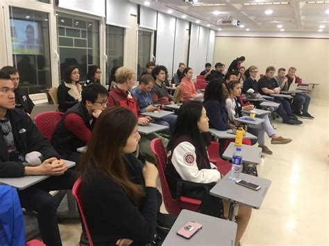 开启“在华就业之路”—— 校友Eric Gass返校分享经验-北京大学国际合作部留学生办公室