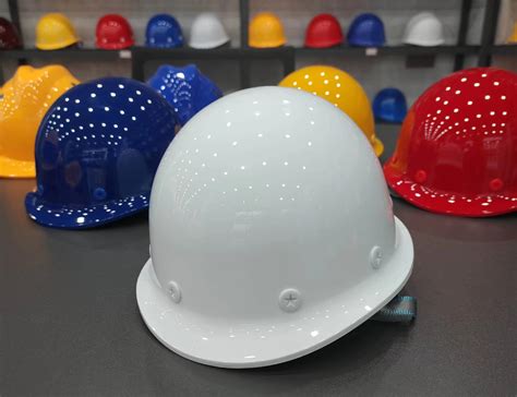 Classifications of Hard Hats Under ANSI Z89.1