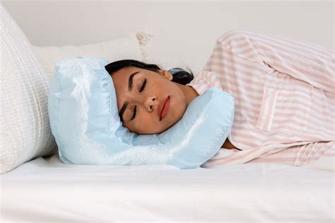 Say Goodbye to Face Lines with this Magical Anti Wrinkle Pillow ...