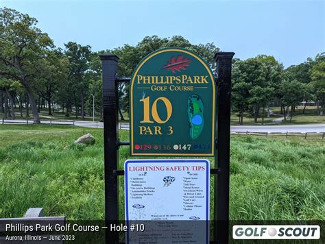 Phillips Park Golf Course: Hole #10 (3 photos) | GolfScout