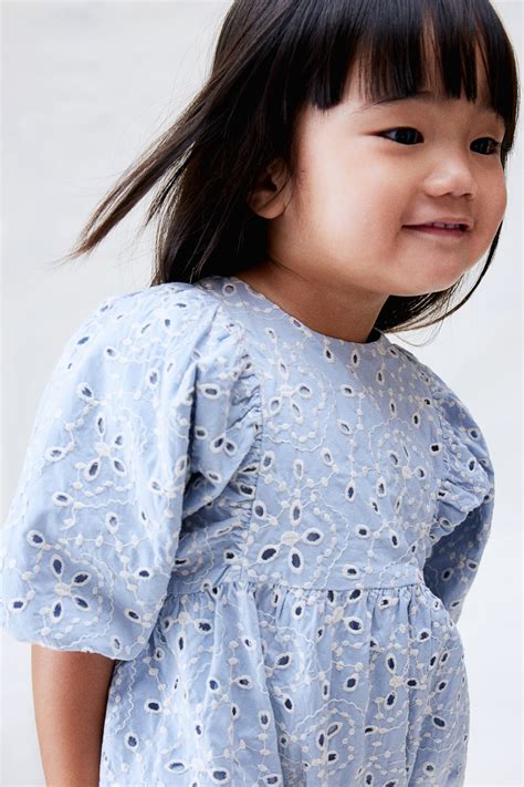 Broderie anglaise romper suit - Light blue - Kids | H&M IN