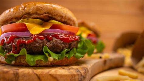 Best Places for Burgers in Delhi for the Food Lovers to Explore in 2026