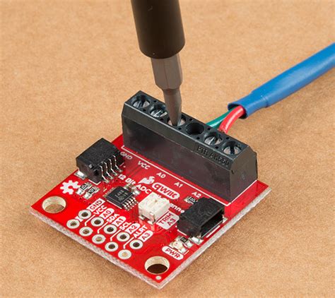 Qwiic 12-Bit ADC Hookup Guide