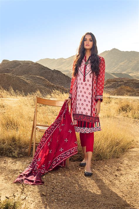 Gul Ahmed Roselene Collection 2021 – 3 PC Lacquer Printed Lawn Suit CL ...