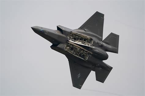 PHOTOS: Chinese, US and Indian military jets perform in Bangkok air ...