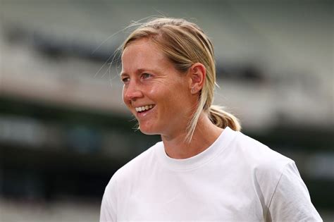 DC vs MI Match Prediction: Who will win today's WPL 2025 Final match?