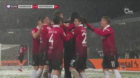 Martin Harnik aprovecha la táctica fija y marca el segundo para el ...