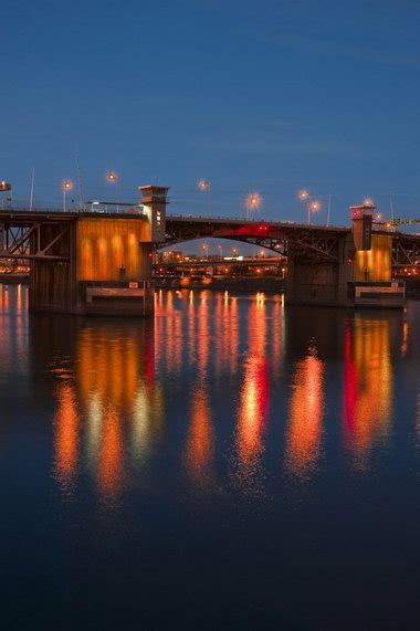 Oregon State trails Oregon 2-0 in Civil War, leads 2-0 in bridge ...