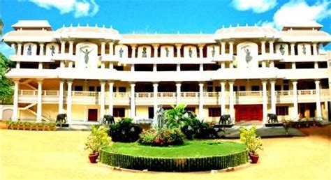 Tamilavel Umamaheswaranar Karanthai Arts College Thanjavur Campus ...