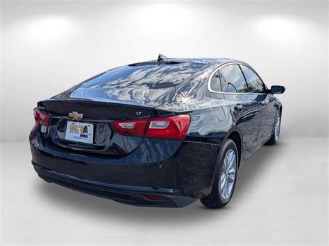 Gil's Auto Sales - 2018 Chevrolet Malibu LT