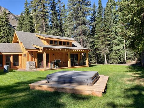 Yellowstone National Park Cabin Vacation Rentals - United States | Airbnb