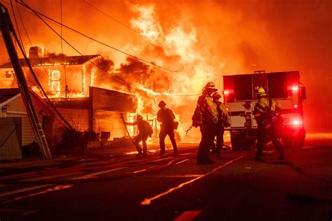 Photos: Palisades Fire Devastates Los Angeles, Forces Evacuations ...